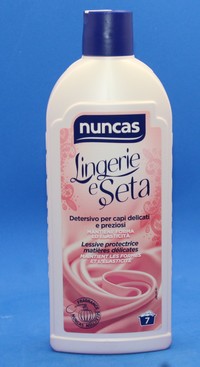 NUNCAS Lingerie et Soie -  Lessive Protectrice Lingerie Délicate 500ml Lingerie e Seta